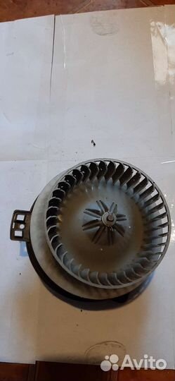 Моторчик печки Toyota Prius XW20