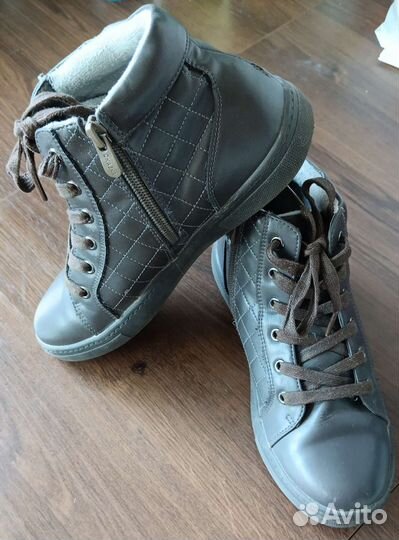 Ботинки для девочки демисезонные