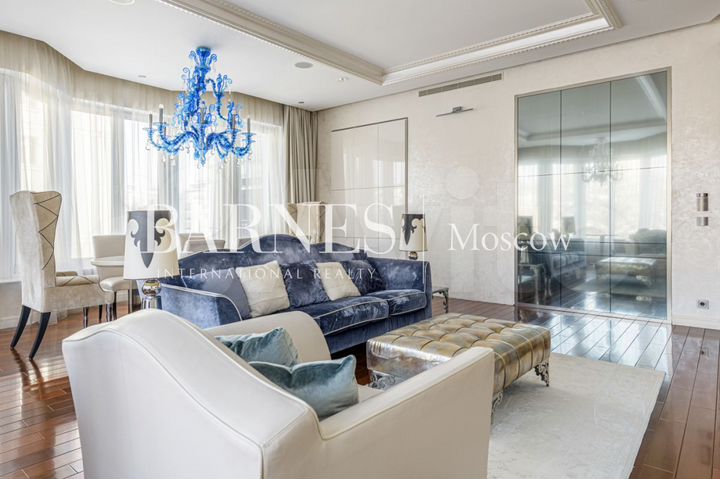 6-к. квартира, 235 м², 4/5 эт.