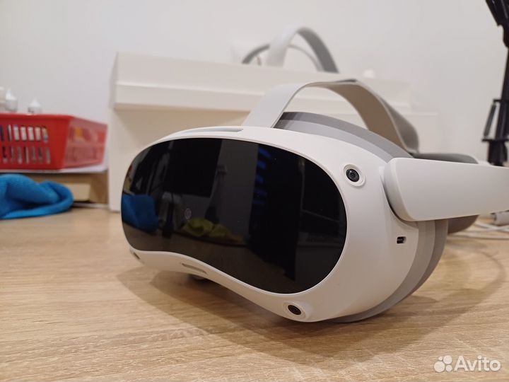 Очки Pico 4 128 гб Global