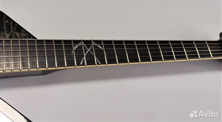 Электрогитара Epiphone Explorer