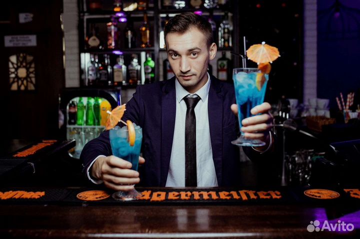 Бармен-Шоу, Выездной Бар, Пирамида из шампанского