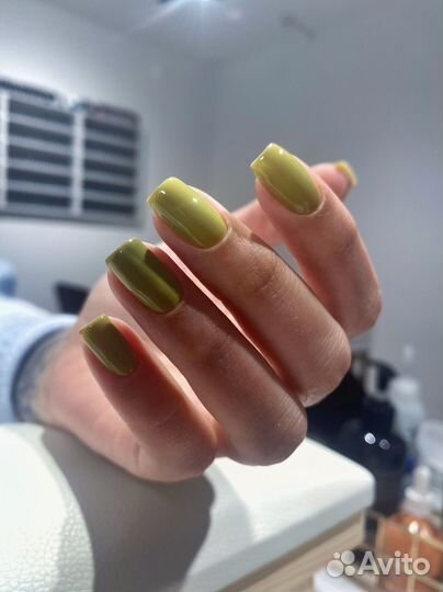 Маникюр педикюр