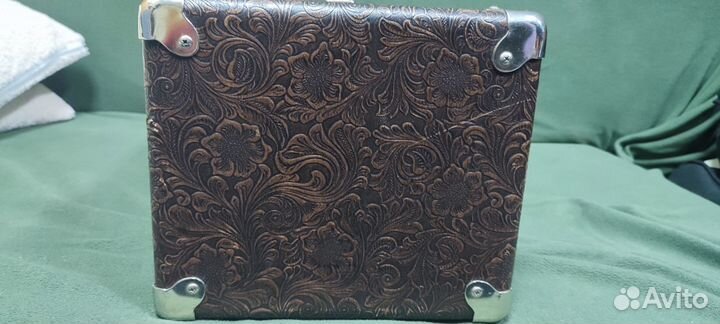 Гитарный усилитель Carvin Vintage VT-50 50 Вт