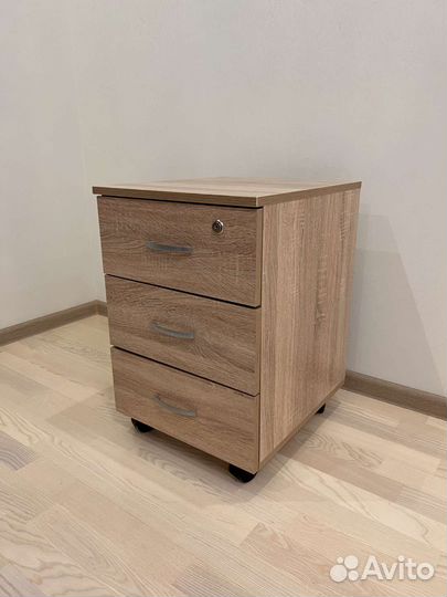 Тумба Новая Выкатная на колёсиках