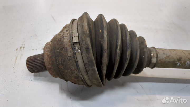 Полуось левая передняя Volkswagen Caddy, 2005