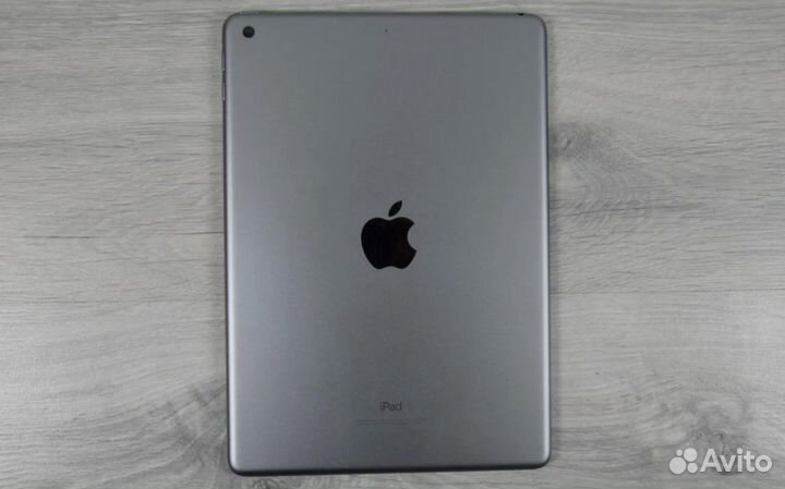 Планшет Apple iPad 5th Gen. Wi-Fi 32Gb Space Gray