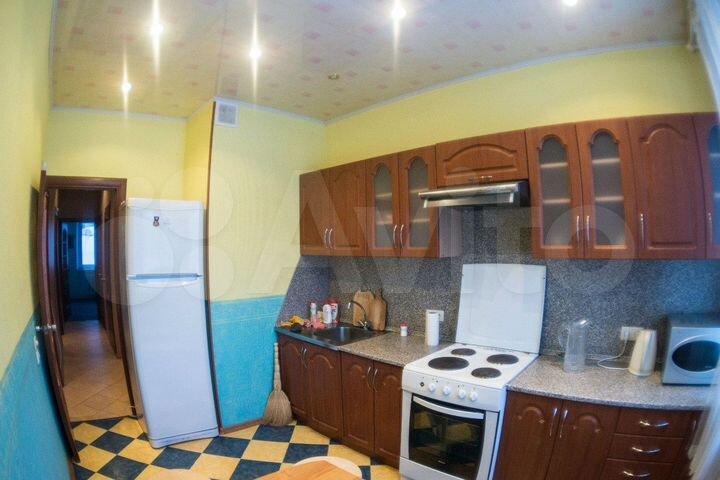 3-к. квартира, 70 м², 1/5 эт.