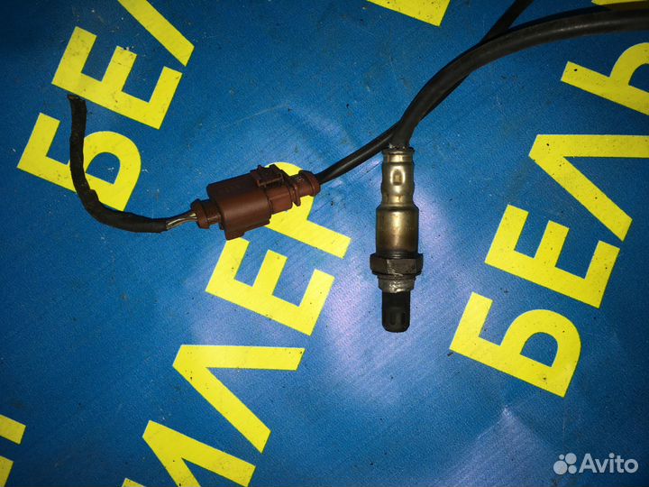 Кислородный датчик лямбда-зонд Volkswagen Jetta 6