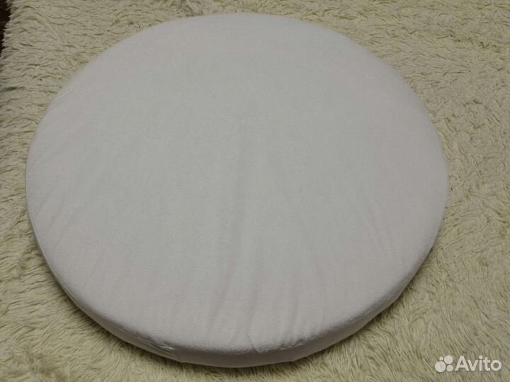 Матрас круглый наматрасник простыни