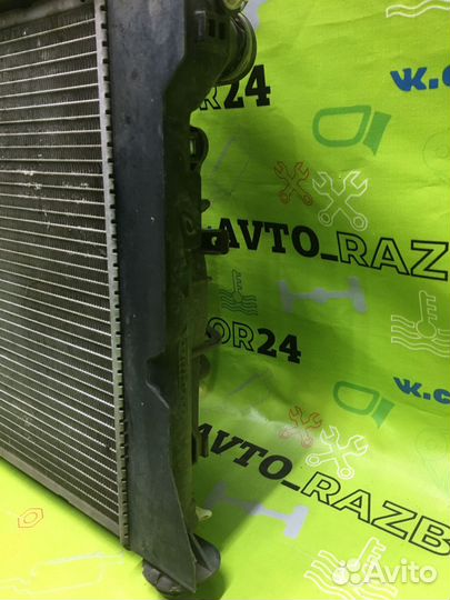 Радиатор охлаждения Avensis AZT251 2az-fse 2007 г
