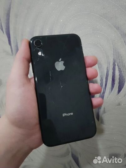 iPhone Xr, 64 ГБ