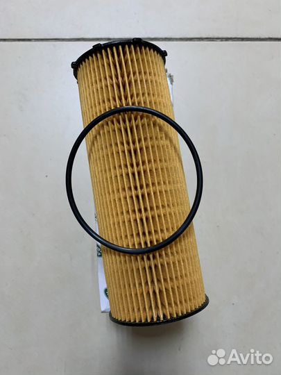 Фильтр масляный Land Rover 3,6 V8 LR002338