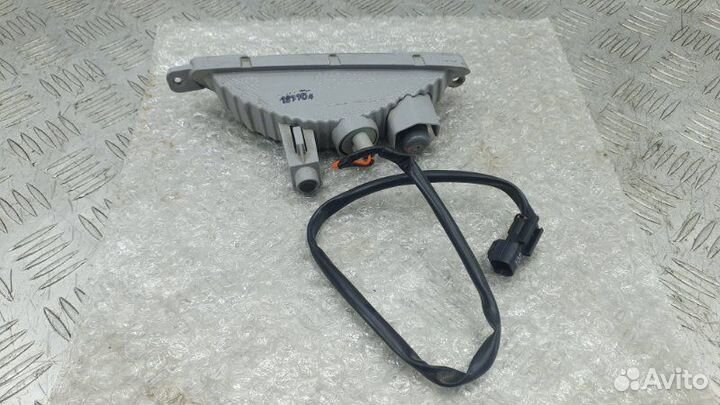 Фонарь заднего хода Kia Quoris 2012