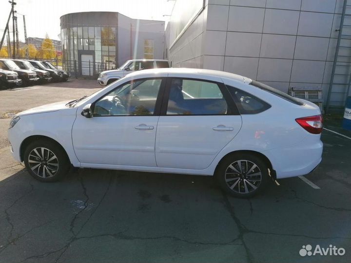 LADA Granta, 2023