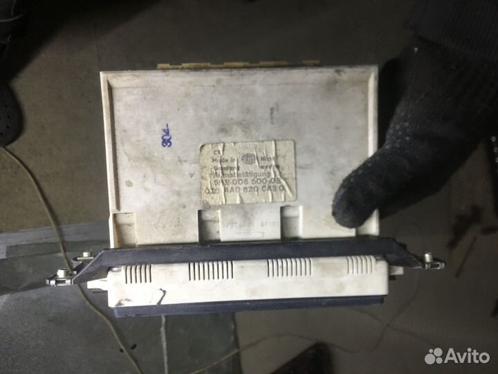 Блок управления климат-контролем Audi A6 C4