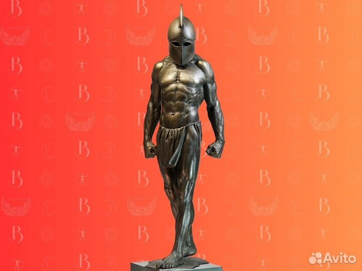 Статуя Леонида царя Спарты 2м