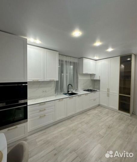 Кухни на заказ любой сложности