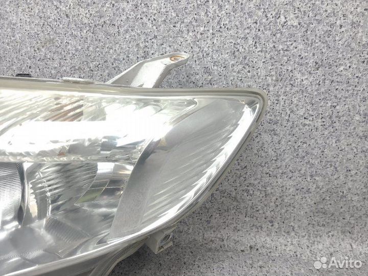 Фара передняя левая Toyota Corolla Fielder ZRE142