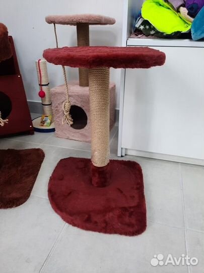Когтеточки,домики и лежанки