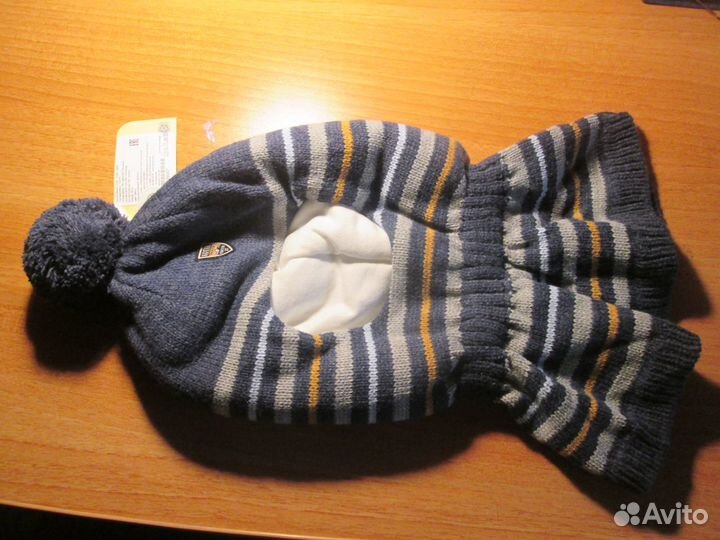 Детска шапка новая