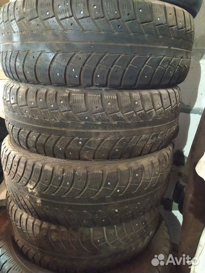 Gislaved Nord Frost 5 5/5 R15 190B
