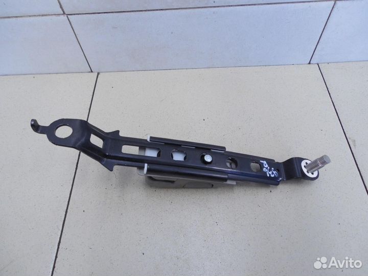 Механизм регулировки ремня безопасности X-Trail (T