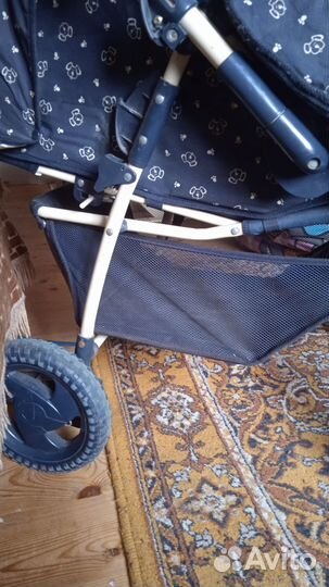 Прогулочная коляска hauck