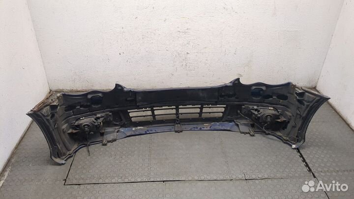 Бампер передний Mercedes C W203, 2005