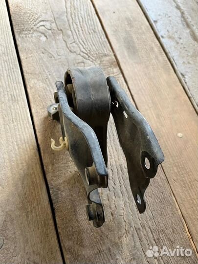 Кронштейн заднего редуктора хонда cr-v 4