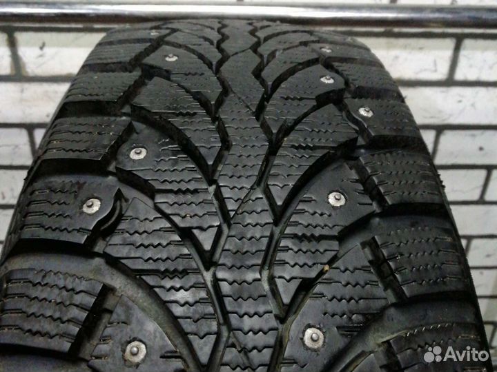 Pirelli Formula Ice 195/60 R15 88T