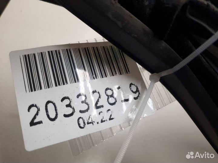 Уплотнитель двери передней левой Land Rover Range