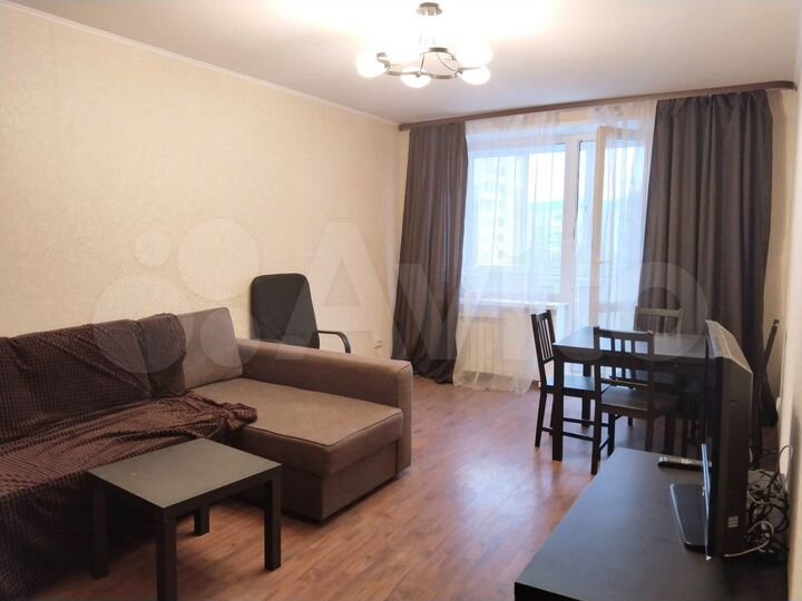 2-к. квартира, 50 м², 5/9 эт.