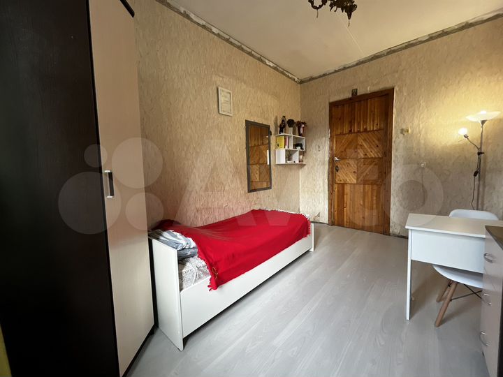 Комната 14 м² в 3-к., 5/5 эт.