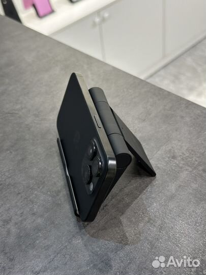 iPhone 15 Pro, 256 ГБ