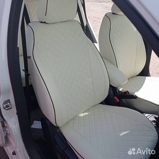 Автомобильные чехлы из экокожи на LADA Vesta