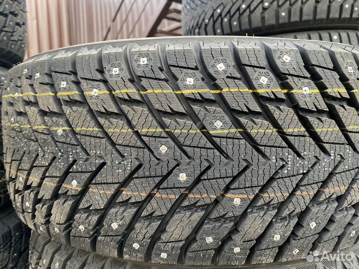 Arivo Ice Claw ARW7 215/45 R17 91T