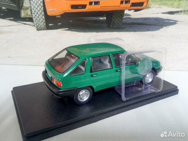 Иж-2126 - Легендарные Советские автомобили №60