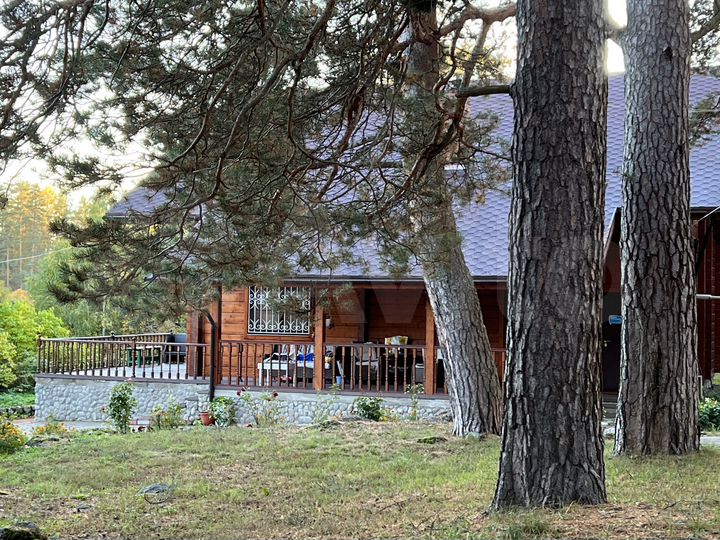 Коттедж 191 м² на участке 100 сот.