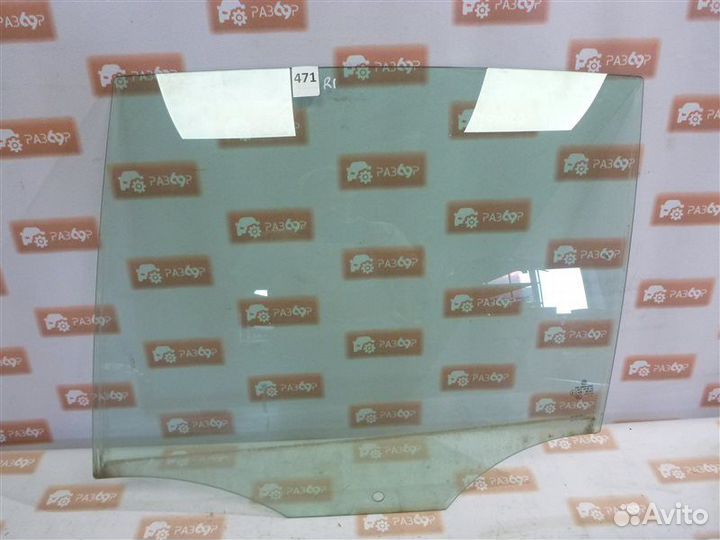 Стекло двери заднее левое Volkswagen Golf 5K1 cgga