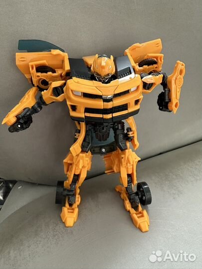 Игрушка бамблби