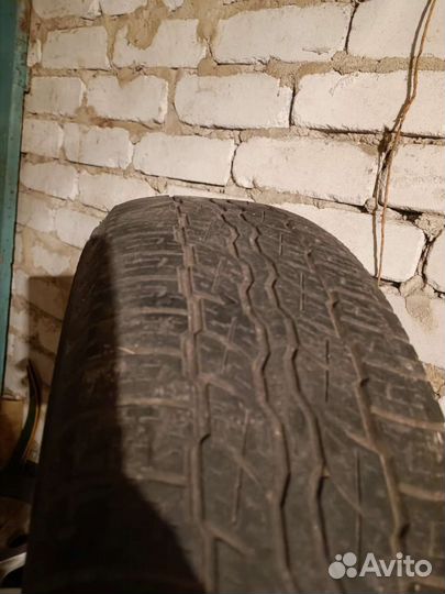 Bridgestone Dueler A/T 225/65 R17