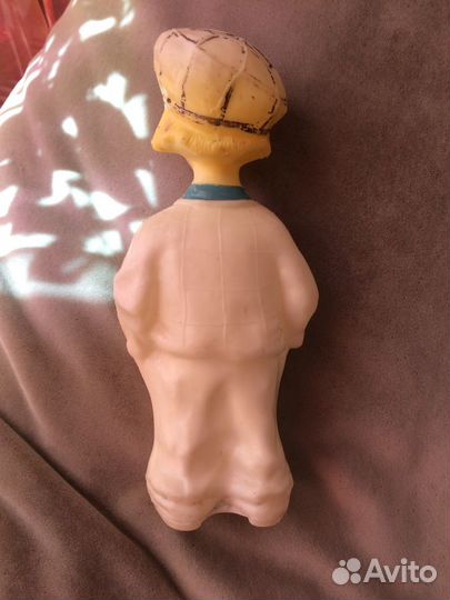 Игрушка Олег Попов пластик