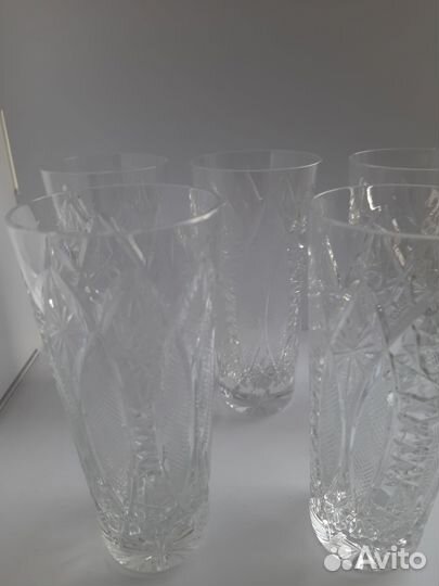 Стаканы, бокалы, стопки