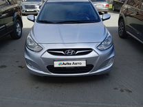 Hyundai Solaris 1.4 MT, 2012, битый, 147 000 км, с пробегом, цена 820 000 руб.