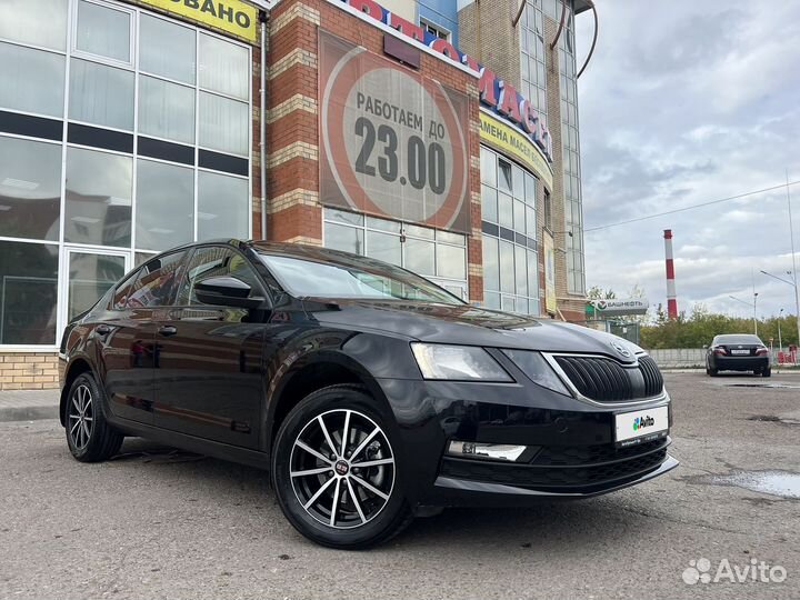 Skoda Octavia 1.6 AT, 2020, 7 100 км