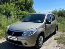 Renault Sandero 1.4 MT, 2014, 198 000 км, с пробегом, цена 580 000 руб.