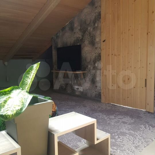 2-к. квартира, 45 м², 5/5 эт.