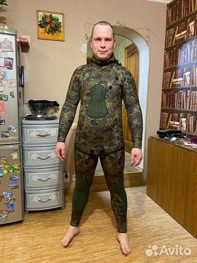 Гидрокостюмы