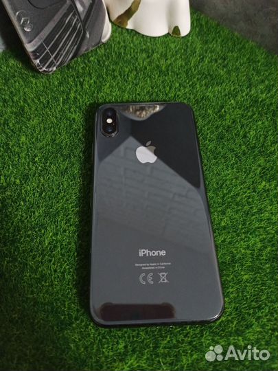 iPhone X, 256 ГБ